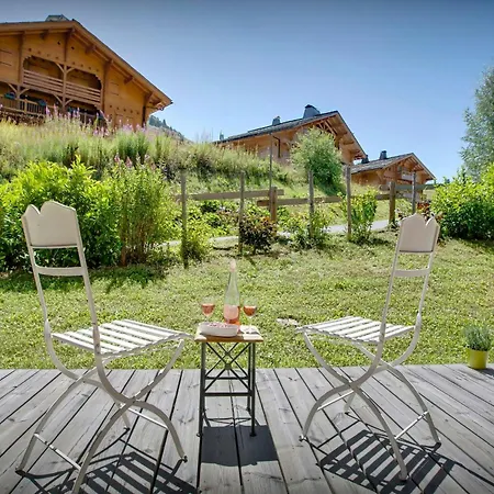 L'ours Blanc - Ovo Network Ле-Гран-Борнан