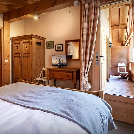 L'ours Blanc - Ovo Network * Le Grand-Bornand